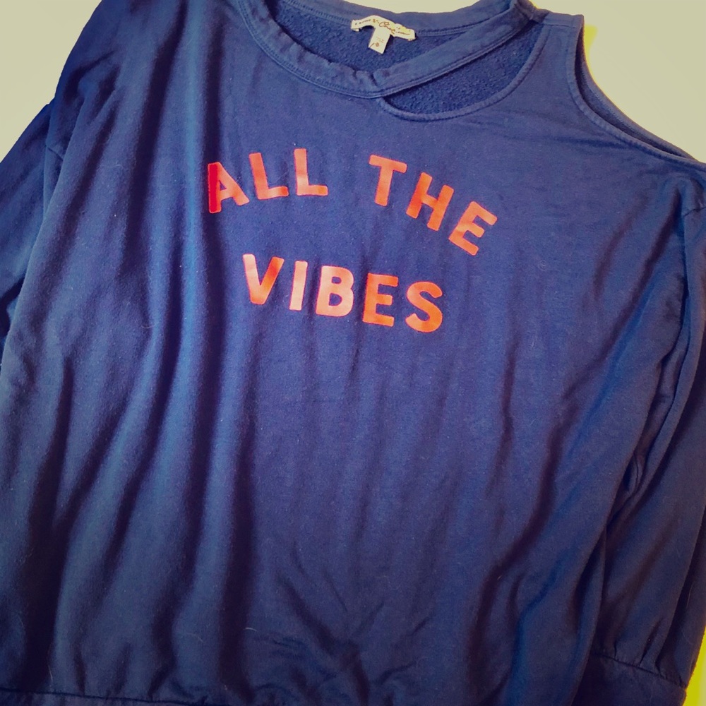 “All The Vibes” Express Sweatshirt